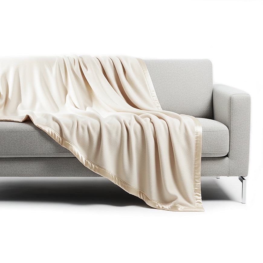 Kuscheldecke aus Seide schwarz