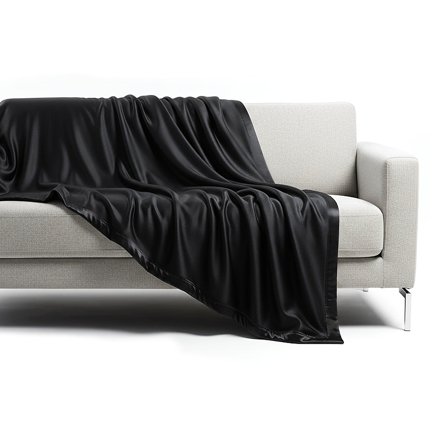 Kuscheldecke aus Seide schwarz